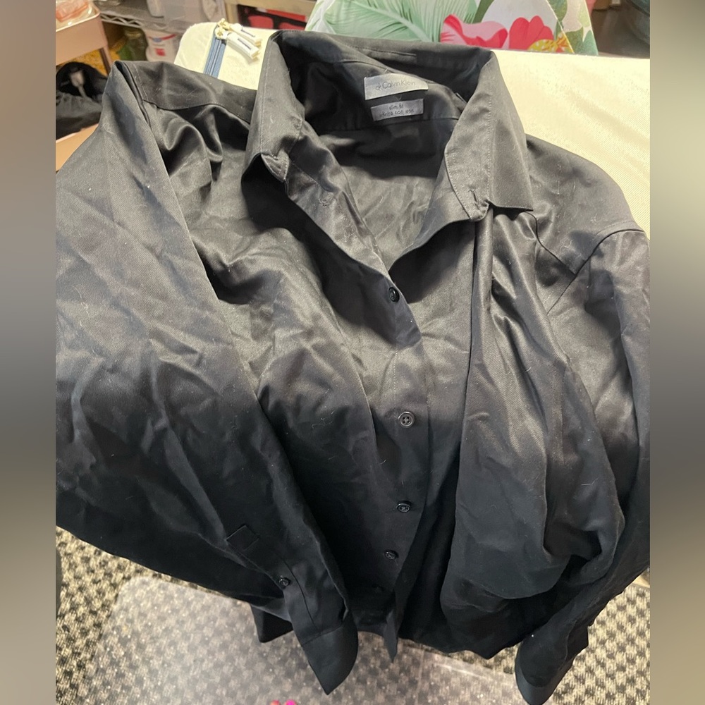 Men’s Calvin Klein black dress shirt worn once size 34 x 35 size 19 slim-fit